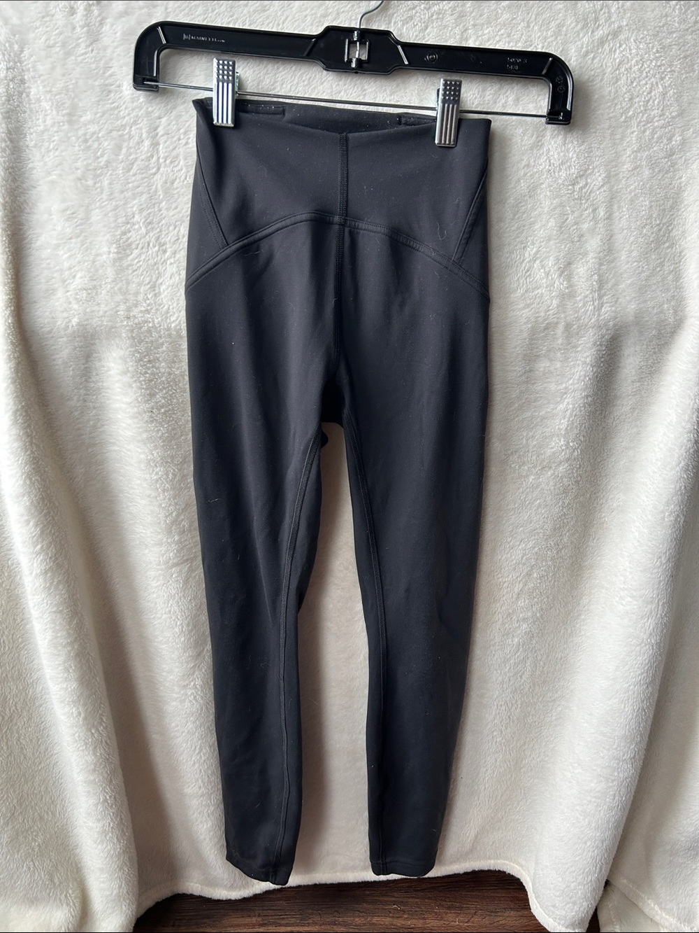 Lululemon in movement tights. Evelin fabric size 0